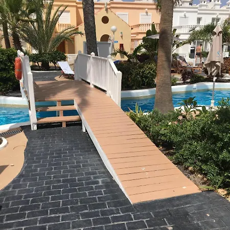 Apartamento Beachfront Amazing Apartment